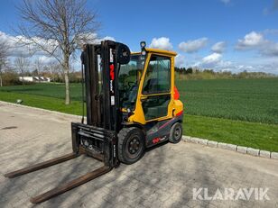 chariot élévateur diesel TCM FHD30T3